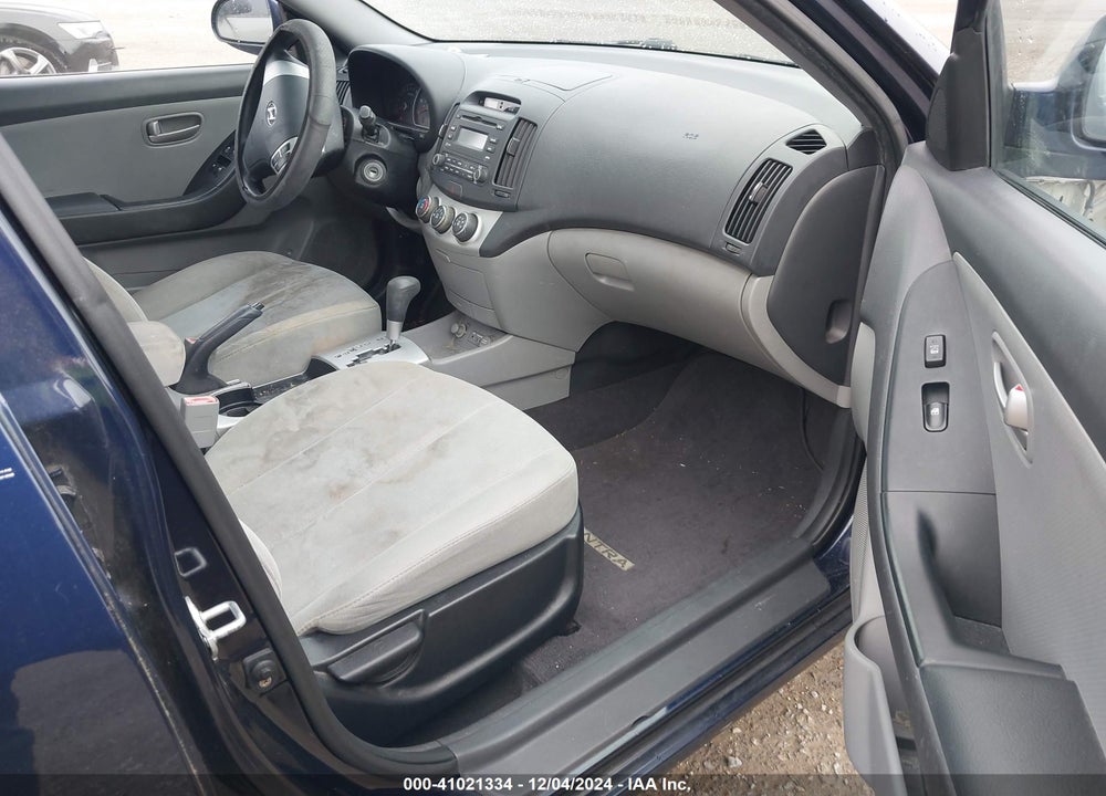 2009 HYUNDAI ELANTRA GLS VIN: KMHDU46D89U792407