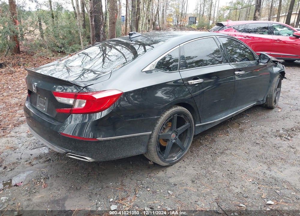 2018 HONDA ACCORD VIN: 1HGCV1F47JA250380