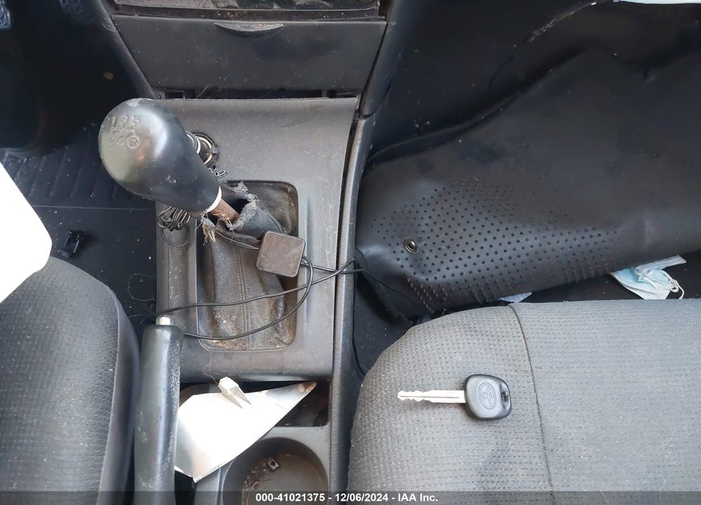 2008 TOYOTA COROLLA S VIN: 1NXBR30E98Z938459