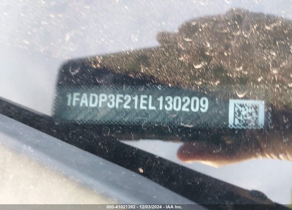 2014 FORD FOCUS SE VIN: 1FADP3F21EL130209