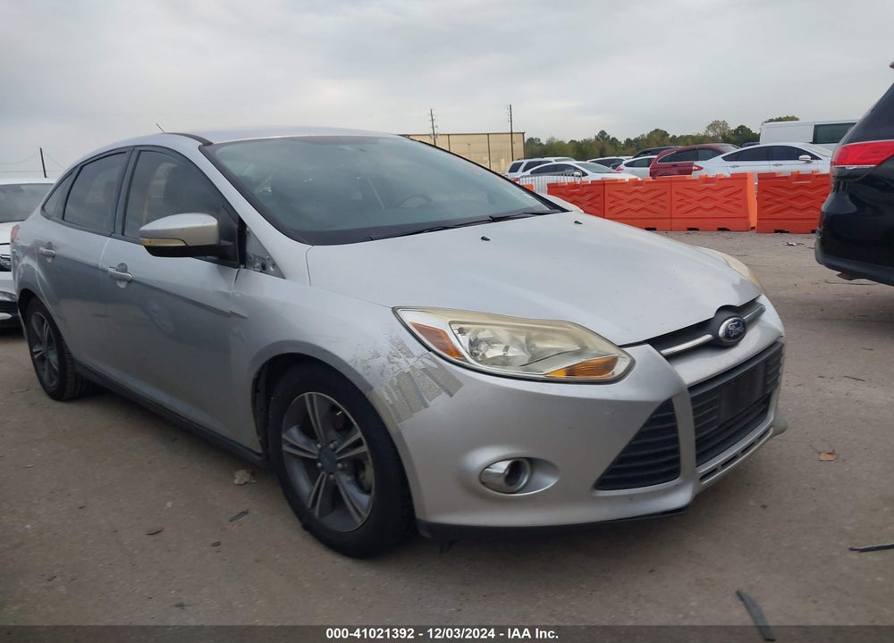 2014 FORD FOCUS SE VIN: 1FADP3F21EL130209