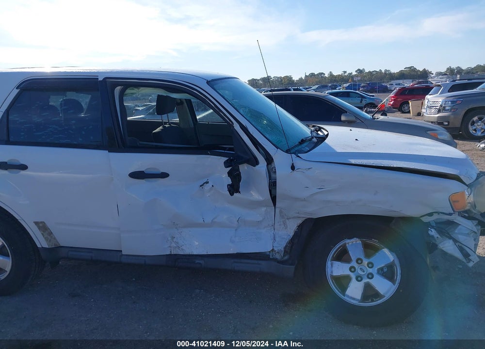2012 FORD ESCAPE XLS VIN: 1FMCU0C70CKA23826