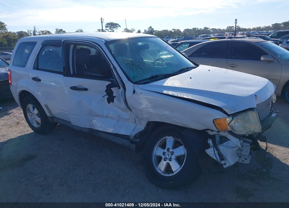 2012 FORD ESCAPE XLS VIN: 1FMCU0C70CKA23826