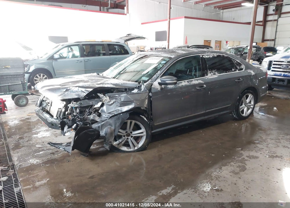 2015 VOLKSWAGEN PASSAT 2.0L TDI SEL PREMIUM VIN: 1VWCV7A31FC019211