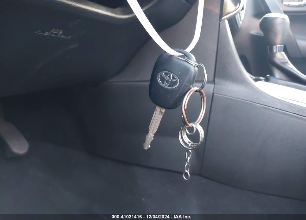 2019 TOYOTA COROLLA SE VIN: 5YFBURHE5KP921964