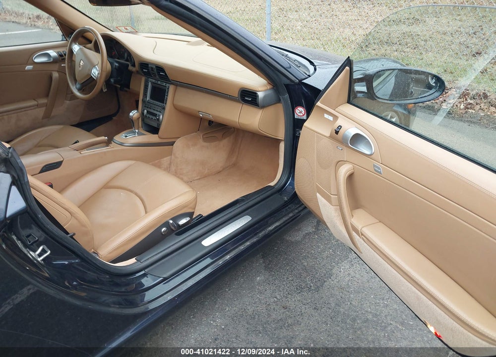 2005 PORSCHE 911 CARRERA VIN: WP0CA29905S755992