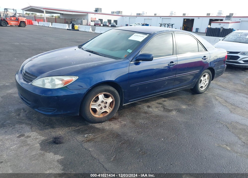 2002 TOYOTA CAMRY LE VIN: 4T1BE32K02U513315