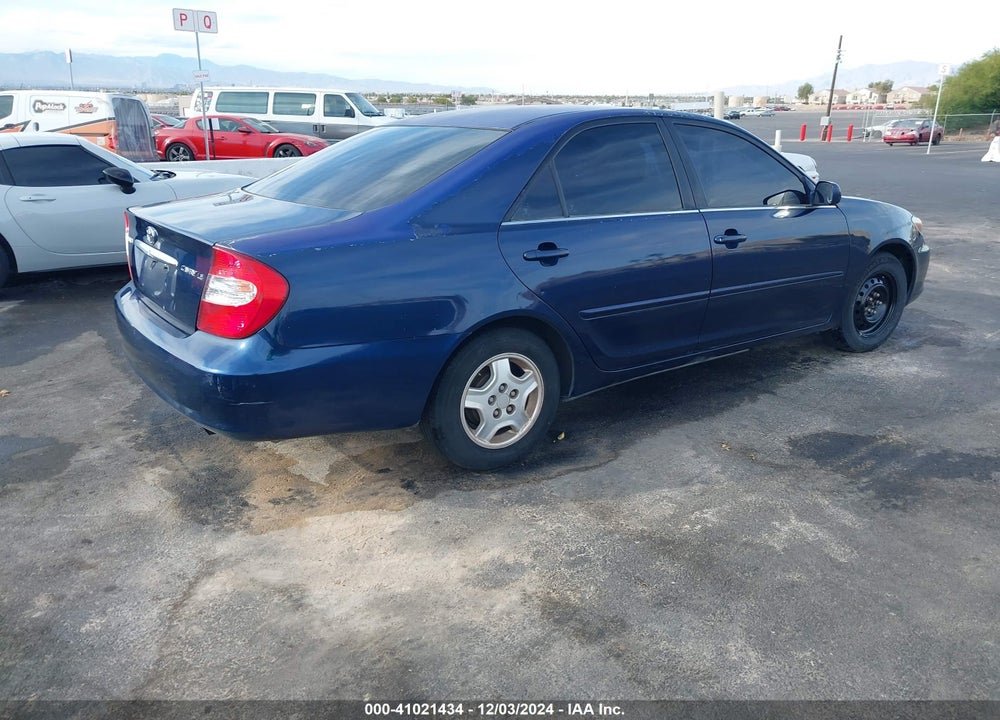2002 TOYOTA CAMRY LE VIN: 4T1BE32K02U513315