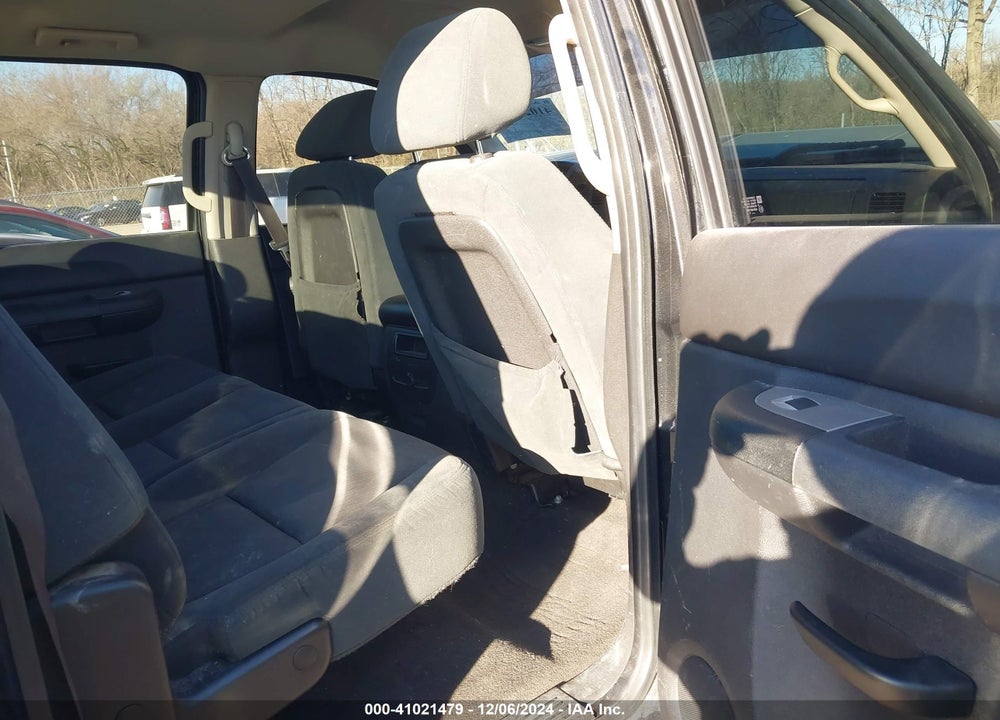 2009 CHEVROLET SILVERADO 1500 WORK TRUCK VIN: 2GCEK133091136237