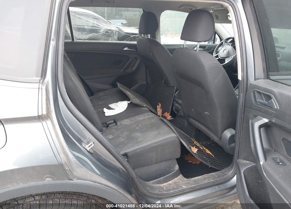 2020 VOLKSWAGEN TIGUAN 2.0T S VIN: 3VV0B7AXXLM172960