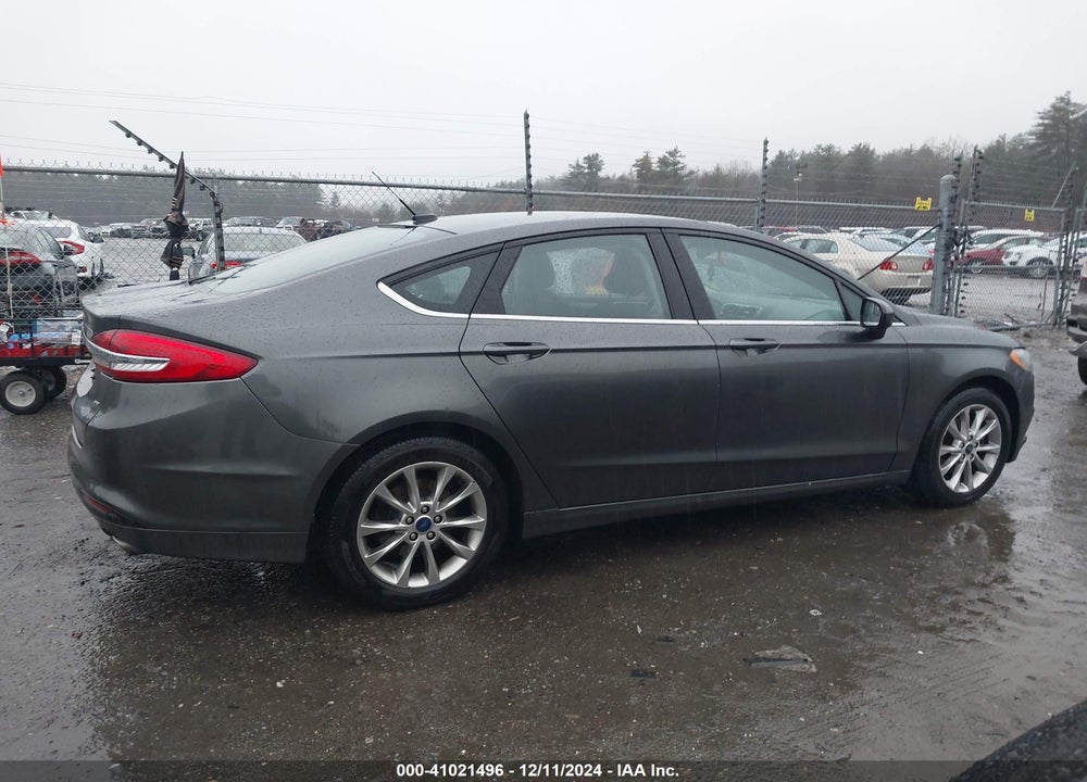 2017 FORD FUSION SE VIN: 3FA6P0H79HR327683