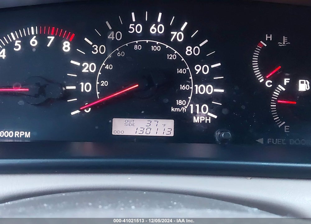 2005 TOYOTA COROLLA VIN: 2T1BR32E35C472375