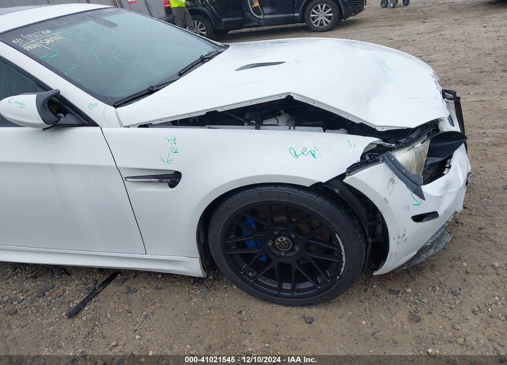 2009 BMW M3 VIN: WBSWD93579P362205
