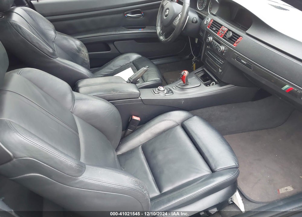 2009 BMW M3 VIN: WBSWD93579P362205