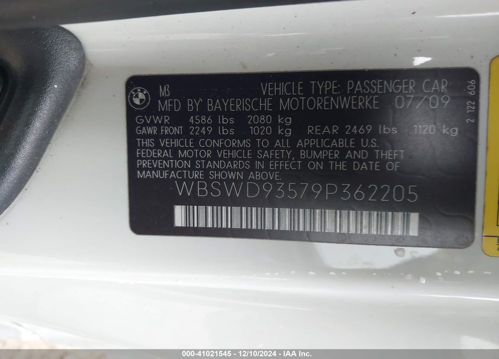 2009 BMW M3 VIN: WBSWD93579P362205