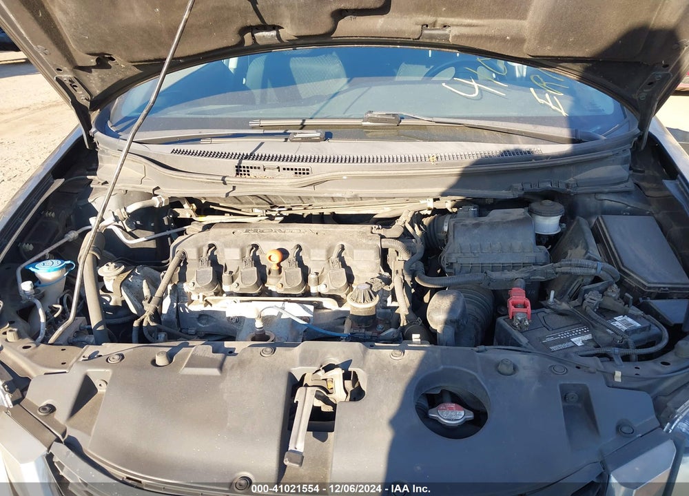 2015 HONDA CIVIC LX VIN: 19XFB2F52FE224423