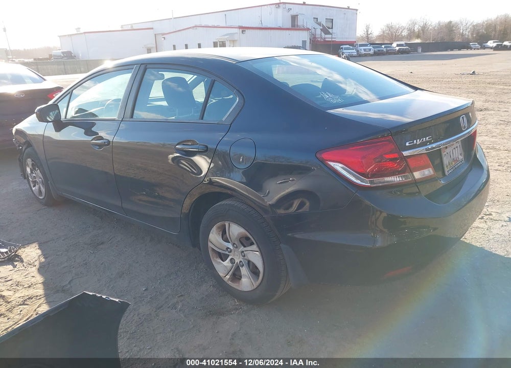 2015 HONDA CIVIC LX VIN: 19XFB2F52FE224423