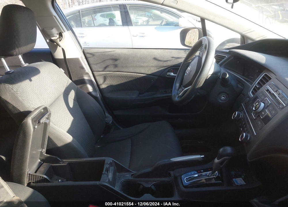 2015 HONDA CIVIC LX VIN: 19XFB2F52FE224423