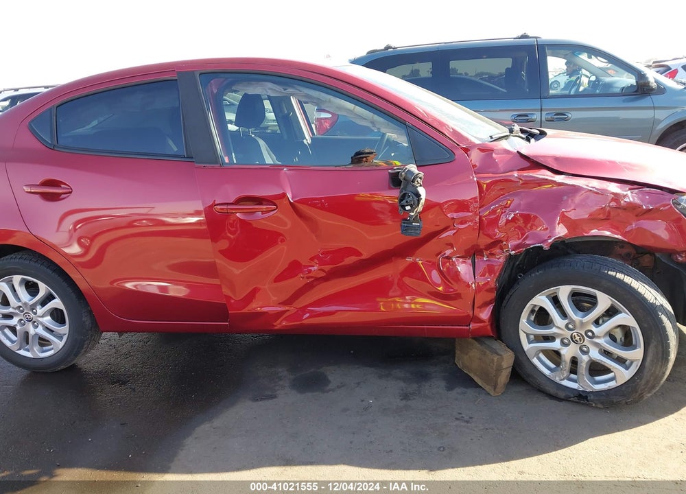 2016 SCION IA VIN: 3MYDLBZV2GY100945