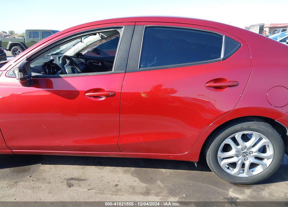 2016 SCION IA VIN: 3MYDLBZV2GY100945
