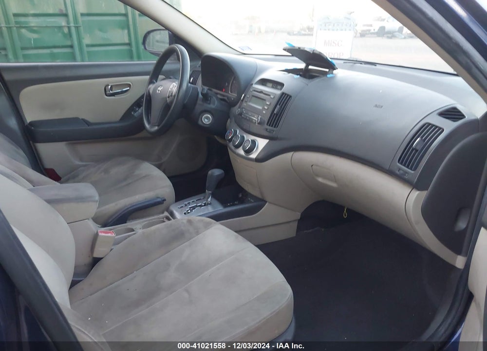 2010 HYUNDAI ELANTRA VIN: KMHDU4AD0AU138514