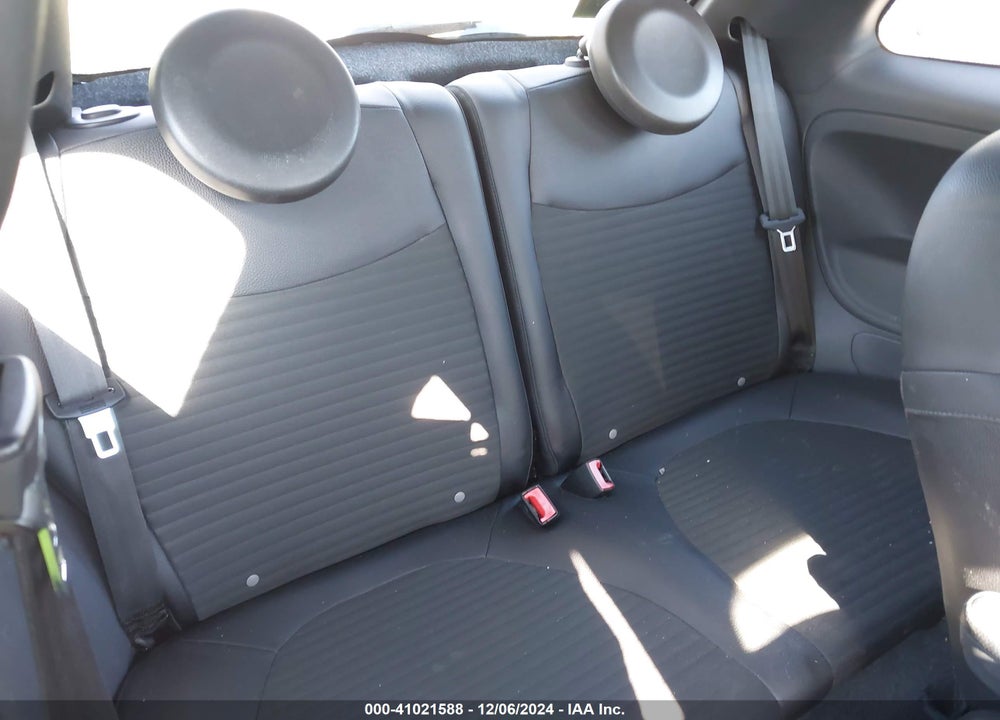 2015 FIAT 500 SPORT VIN: 3C3CFFBR2FT753880