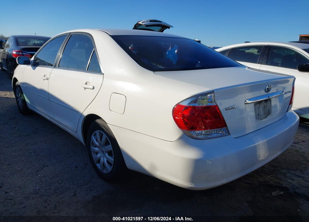 2006 TOYOTA CAMRY LE VIN: 4T1BE32KX6U708473