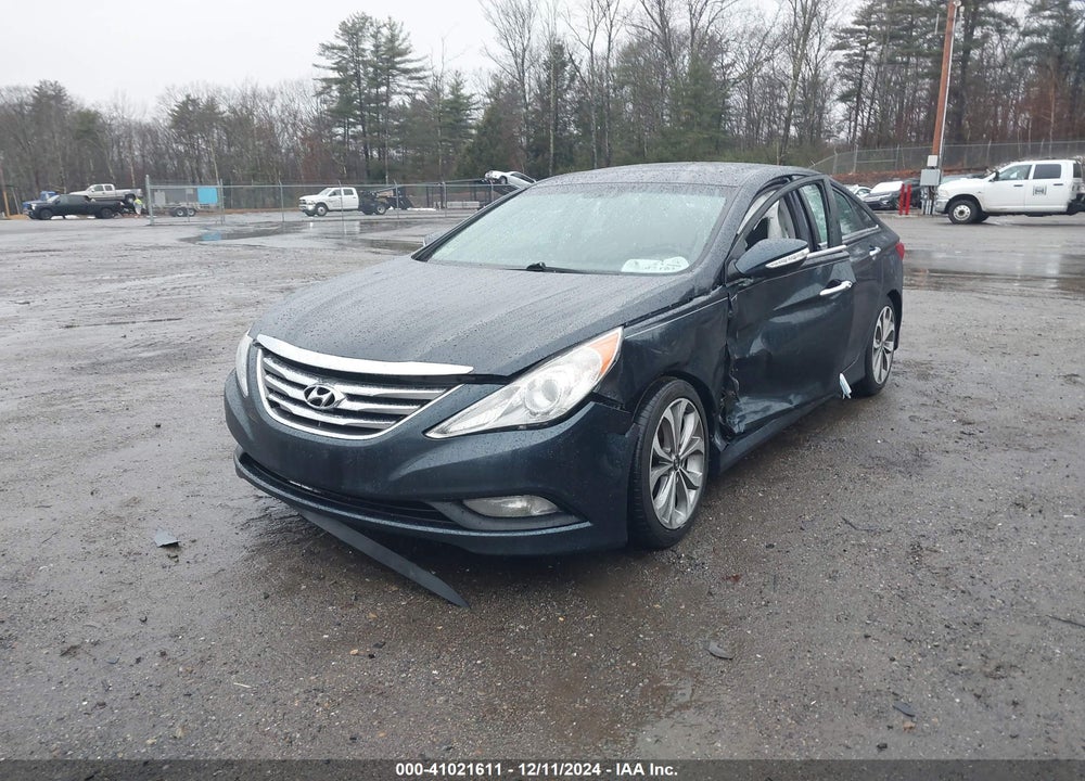 2014 HYUNDAI SONATA VIN: 5NPEC4AB1EH853909