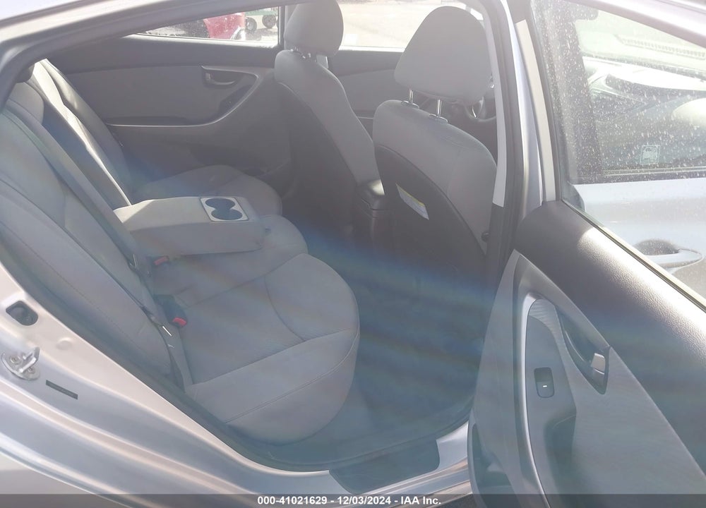 2013 HYUNDAI ELANTRA VIN: 5NPDH4AE9DH185668