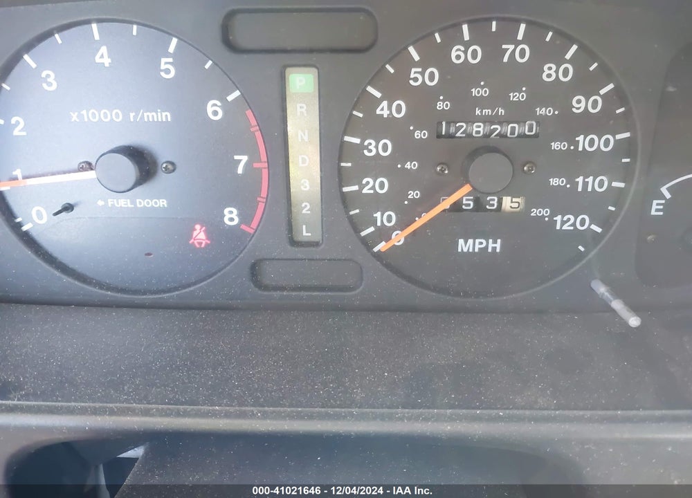 1998 HONDA PASSPORT EX/LX VIN: 4S6CM58W0W4406243
