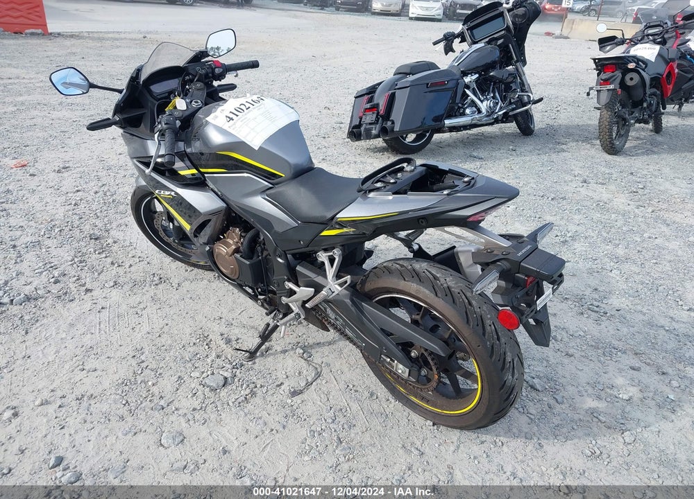 2022 HONDA CBR500 RA VIN: MLHPC6258N5301561