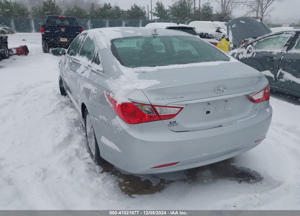2013 HYUNDAI SONATA VIN: 5NPEC4AC6DH541317