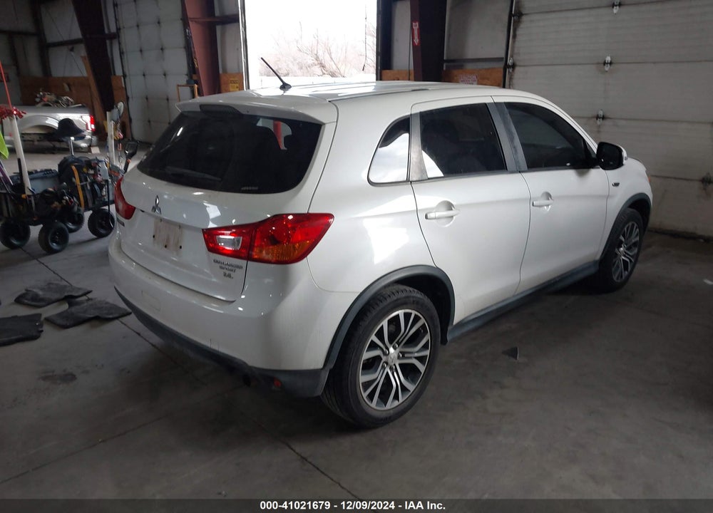 2016 MITSUBISHI OUTLANDER SPORT 2.4 ES VIN: JA4AR3AW1GZ025018