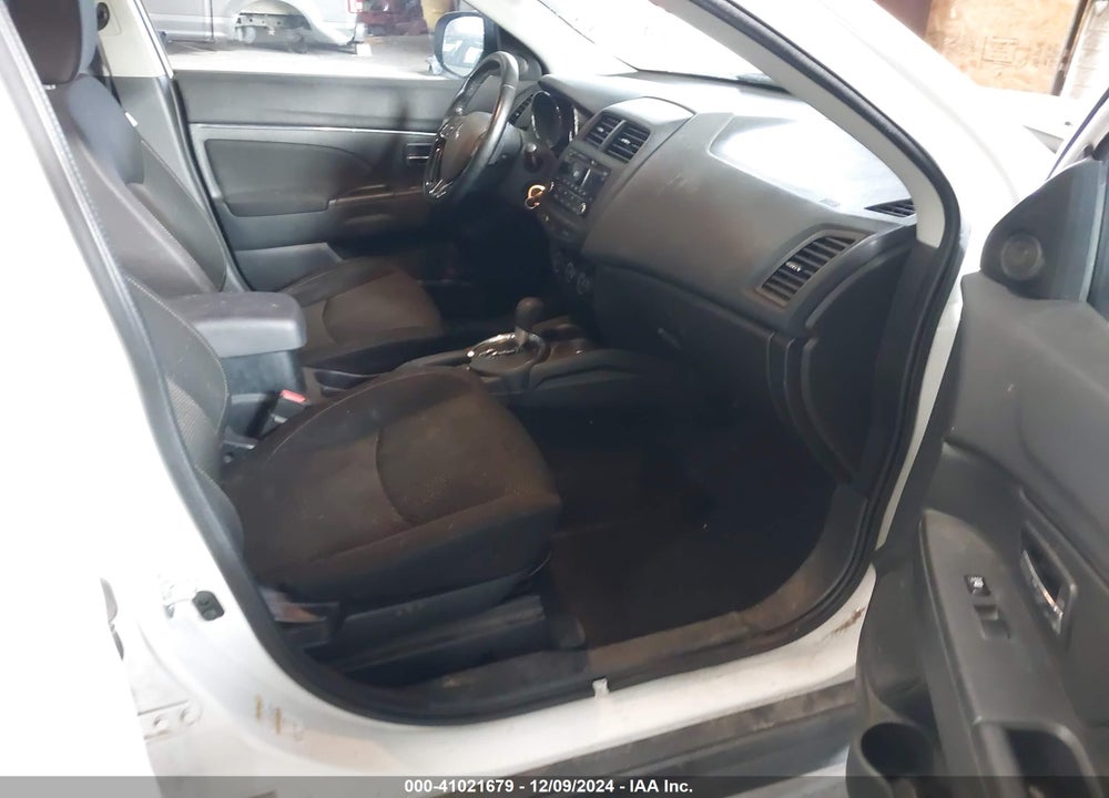 2016 MITSUBISHI OUTLANDER SPORT 2.4 ES VIN: JA4AR3AW1GZ025018