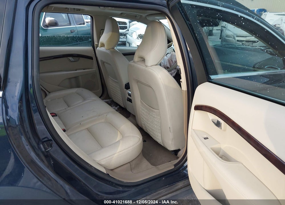 2013 VOLVO XC70 3.2 PREMIER PLUS VIN: YV4952BZXD1163431
