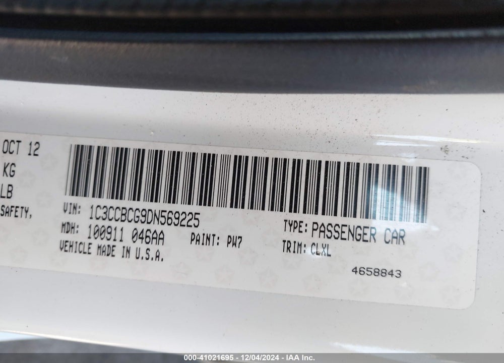 2013 CHRYSLER 200 LIMITED VIN: 1C3CCBCG9DN569225
