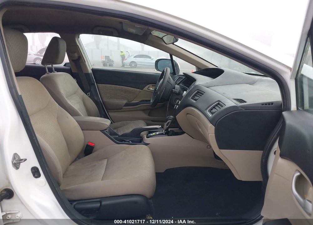 2014 HONDA CIVIC LX VIN: 19XFB2F59EE251181