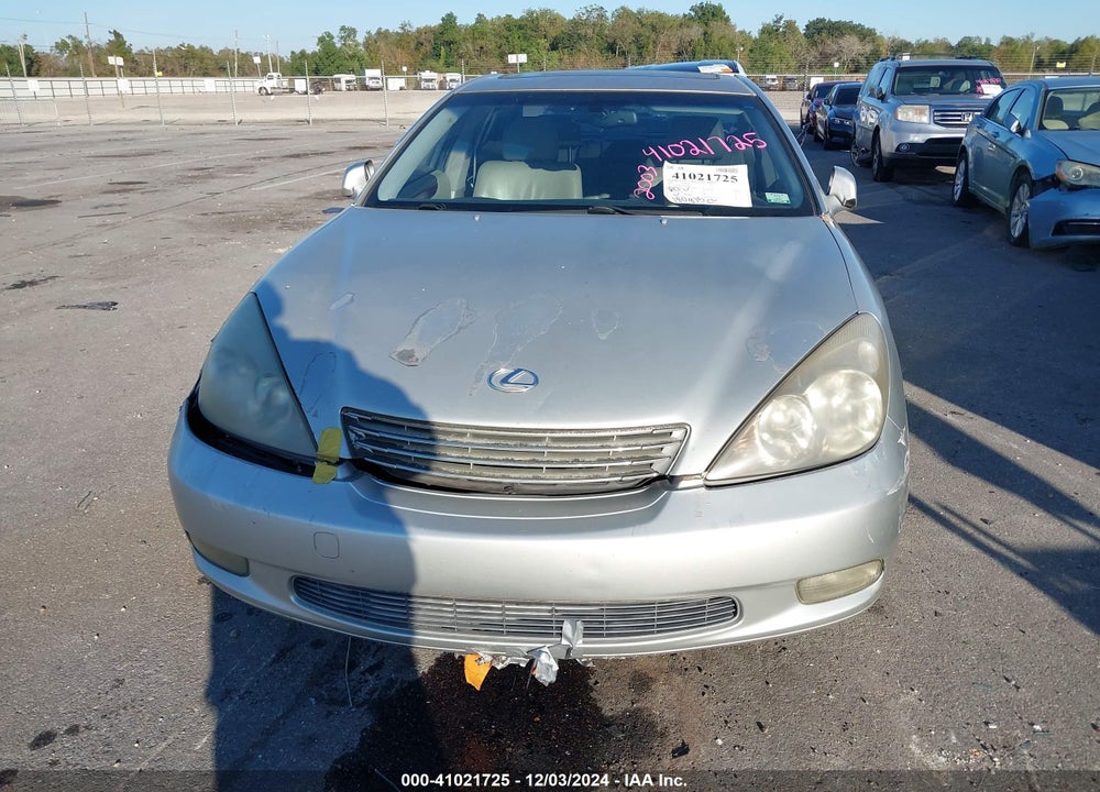 2003 LEXUS ES 300 VIN: JTHBF30G230130869