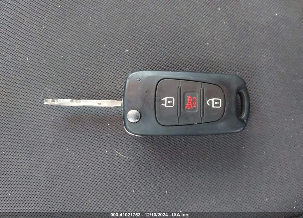 2012 KIA SOUL VIN: KNDJT2A67C7425222