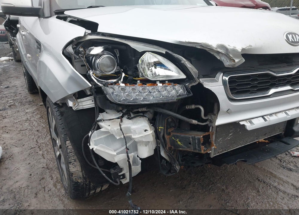 2012 KIA SOUL VIN: KNDJT2A67C7425222