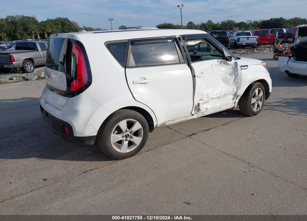 2018 KIA SOUL VIN: KNDJN2A22J7904541
