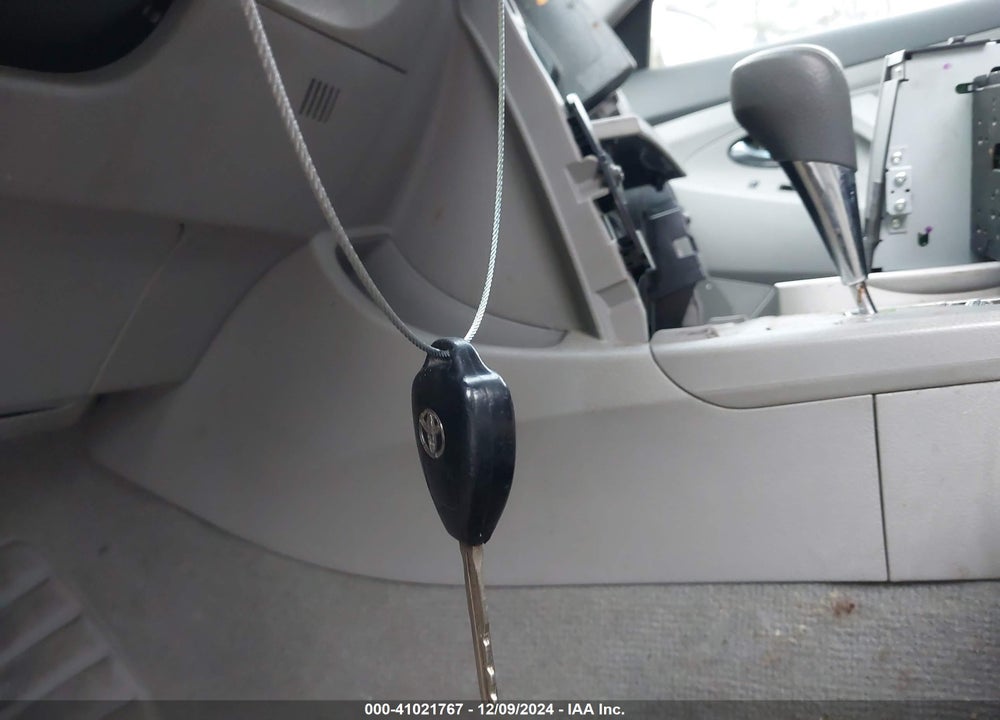 2007 TOYOTA CAMRY LE VIN: 4T1BE46K87U684837