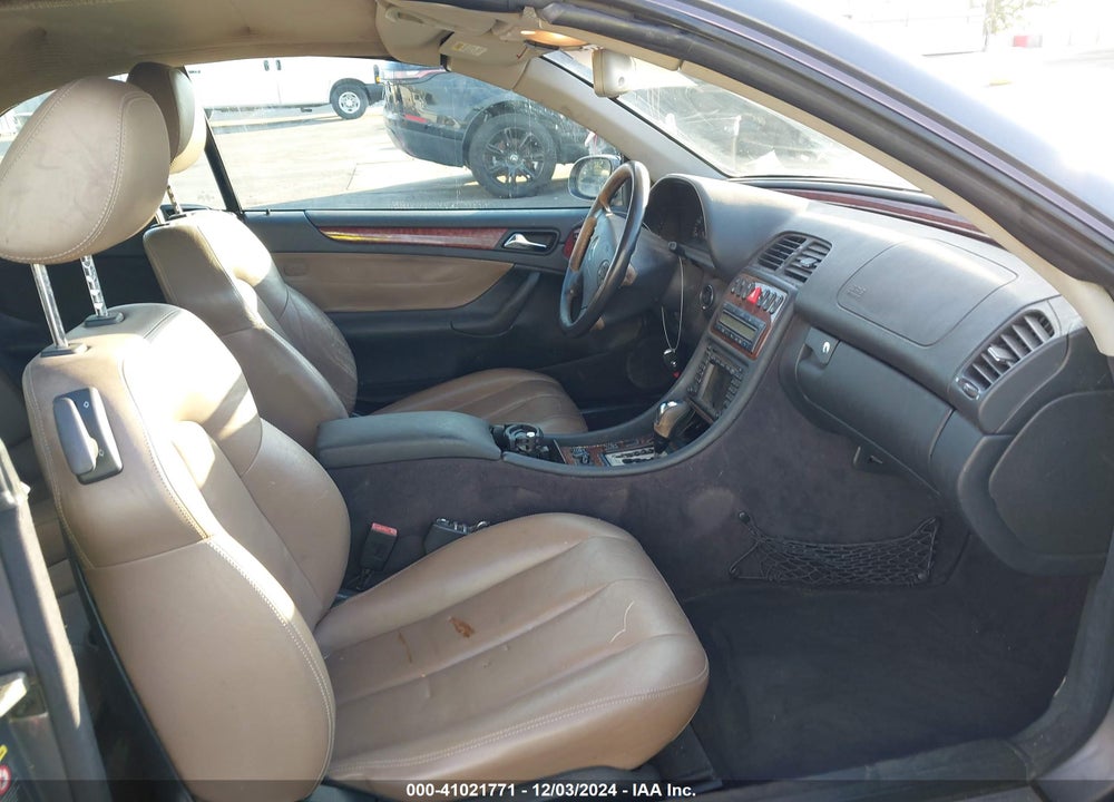 2003 MERCEDES-BENZ CLK 320 VIN: WDBLK65G43T135368