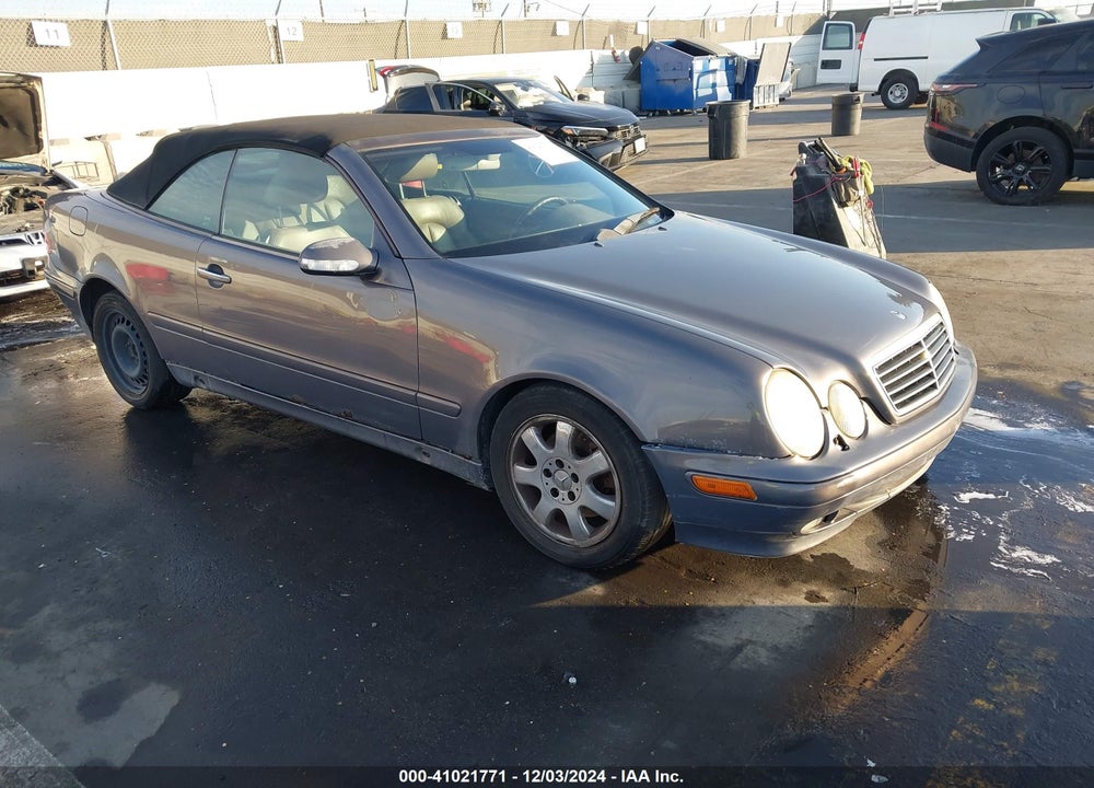 2003 MERCEDES-BENZ CLK 320 VIN: WDBLK65G43T135368
