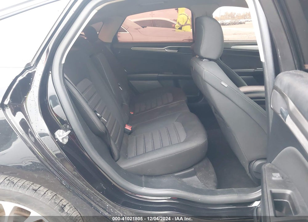 2020 FORD FUSION SE VIN: 3FA6P0HD4LR172555