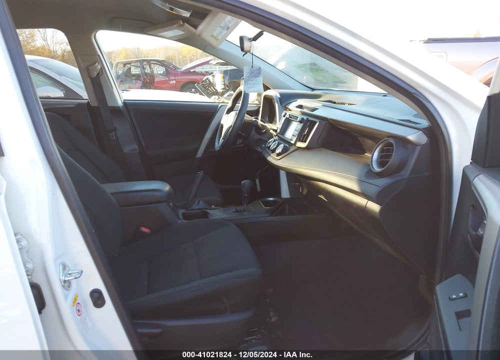 2016 TOYOTA RAV4 LE VIN: 2T3ZFREV2GW284896