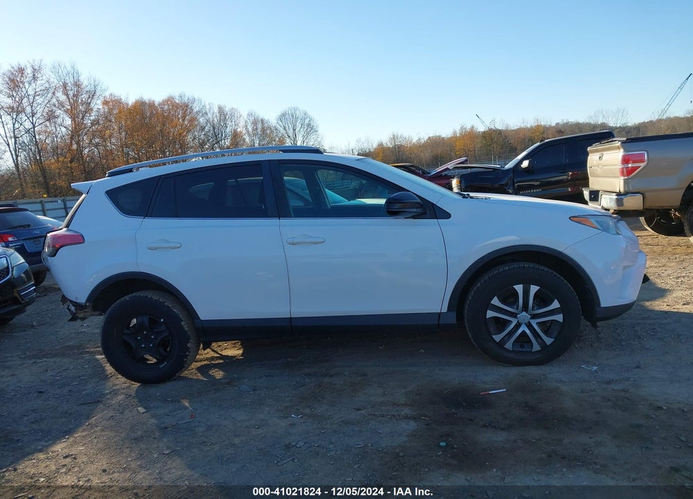 2016 TOYOTA RAV4 LE VIN: 2T3ZFREV2GW284896