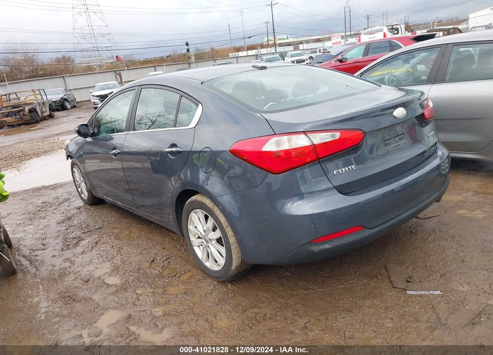 2015 KIA FORTE EX VIN: KNAFX4A83F5321654