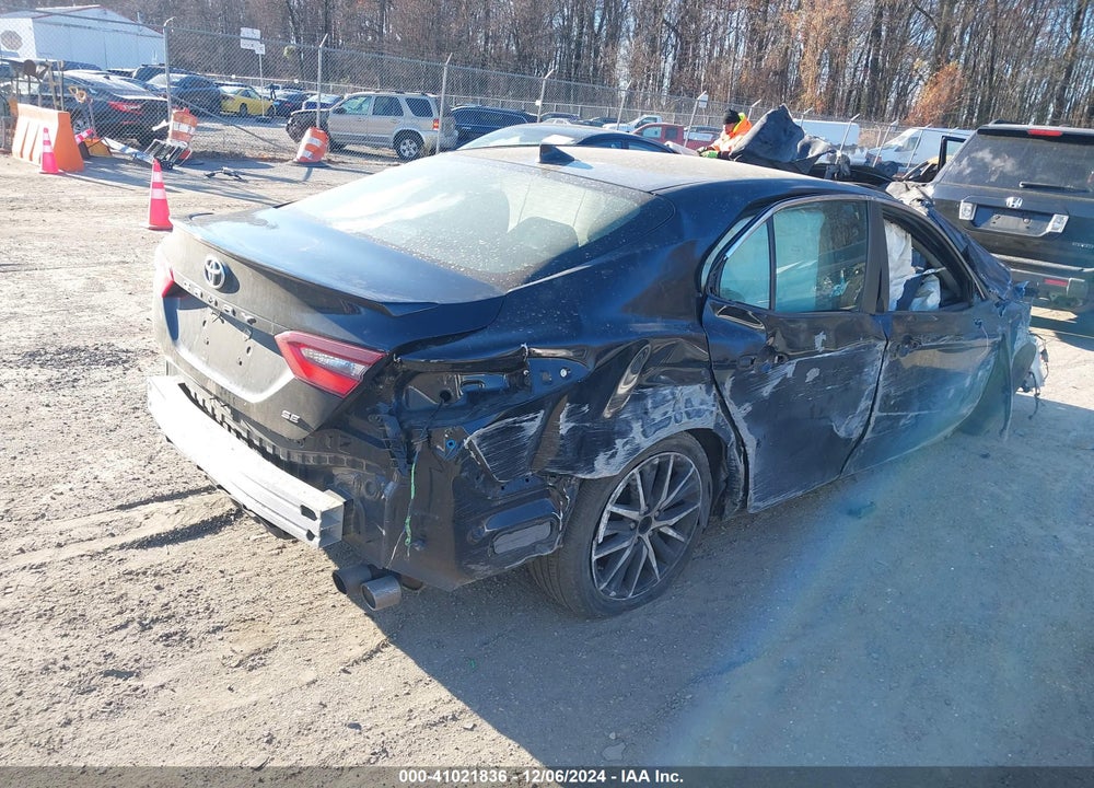 2021 TOYOTA CAMRY VIN: 4T1G11AK4MU408710
