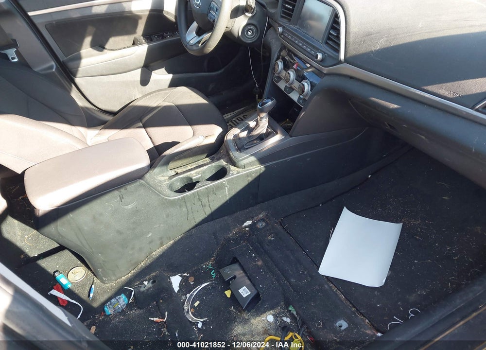 2019 HYUNDAI ELANTRA SEL VIN: KMHD84LF0KU878455